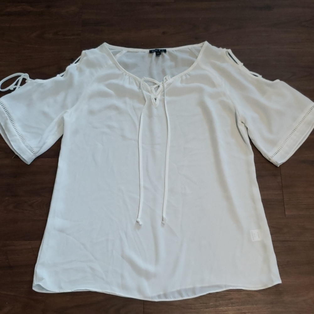 Sami & Jo white top blouse open shoulder small